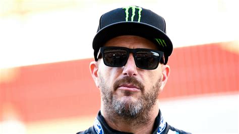 ken block dc|Ken Block, founder of Hoonigan Racing and DC Shoes, died in a。